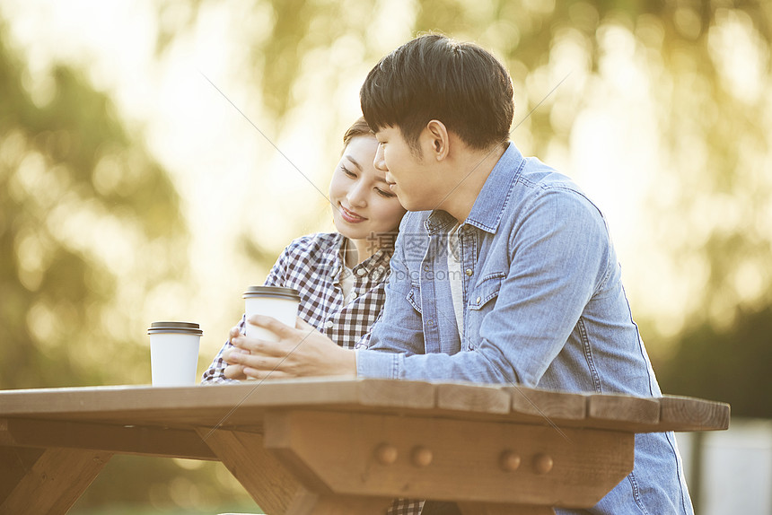 Dates for Students: 3 Low-Cost Date Plans – Budget-Friendly and Romantic